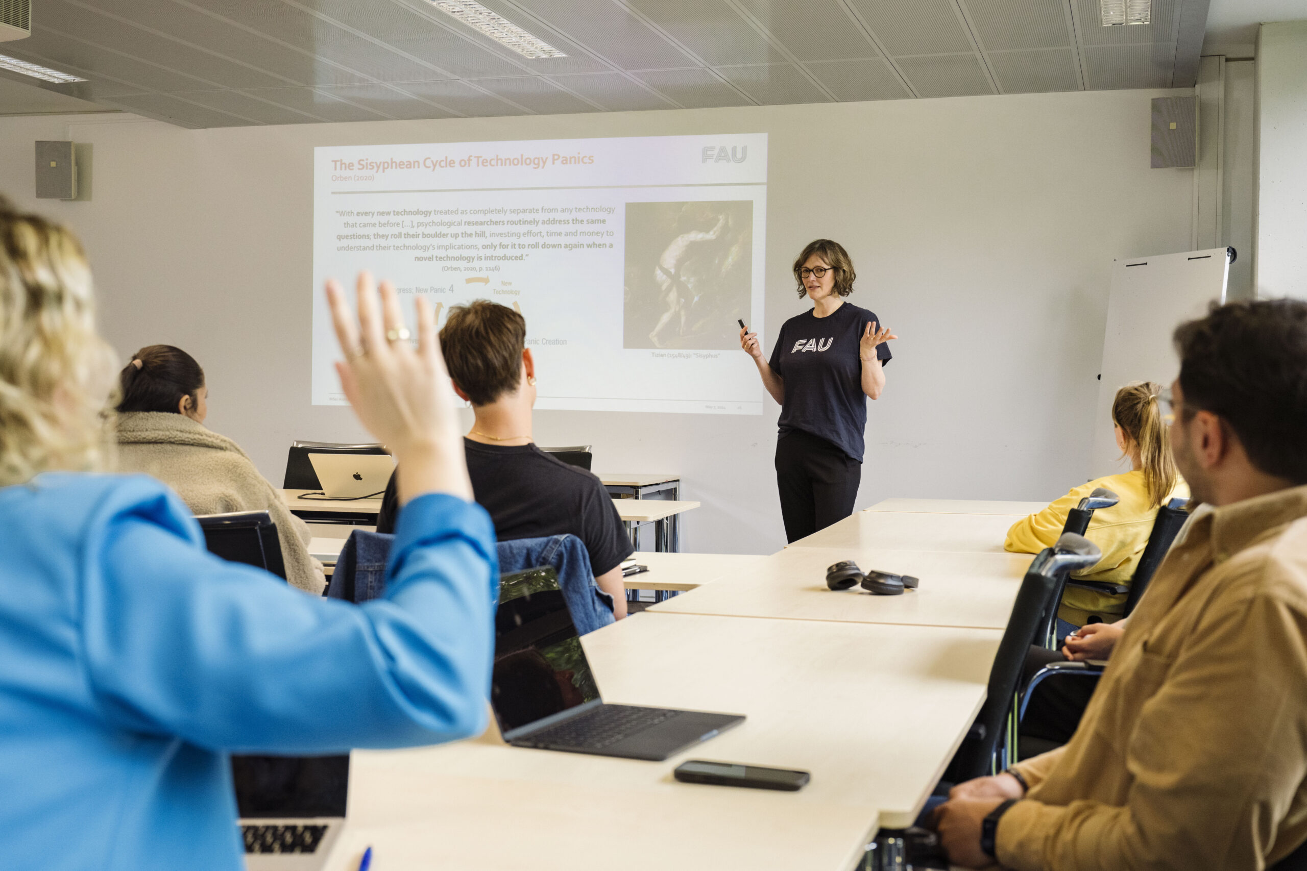 Chair of Information Systems, Innovation & Value Creation (WI1)