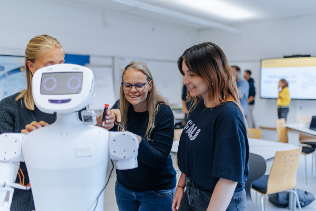 FAU IoT Lab: Leading Innovations in IoT Research