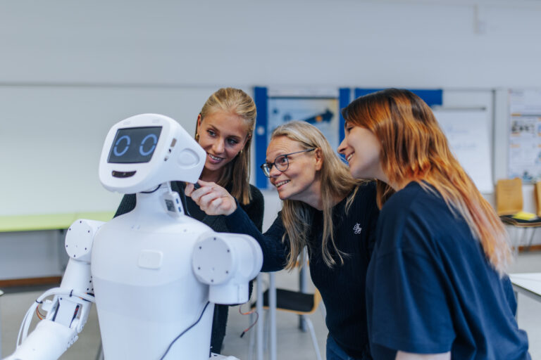 FAU Wi1 AI Manifesto